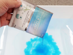 N-8967_香り魅せられて_すずらん_紀陽除虫菊04