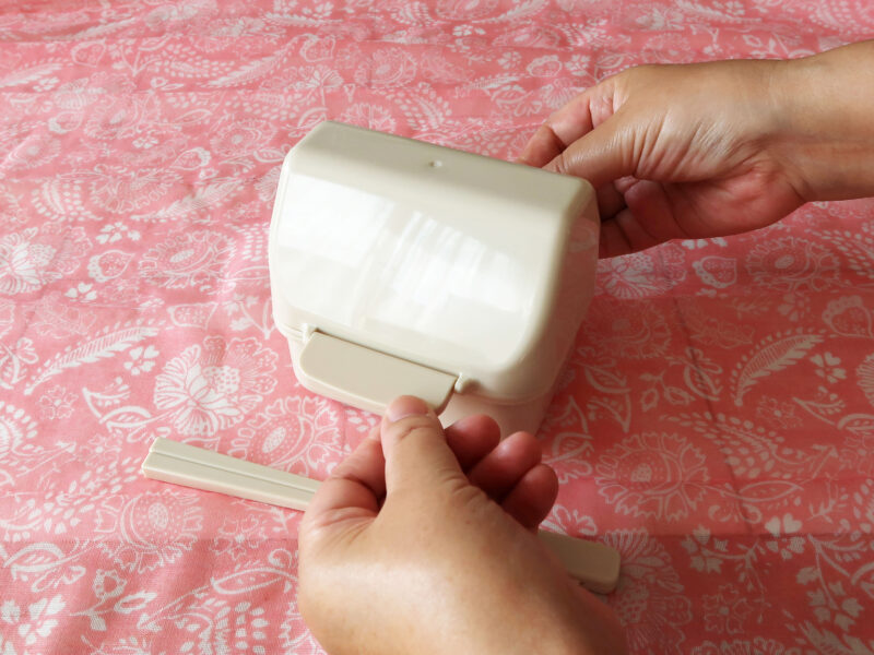 KK-754_おにぎりお弁当箱（ベージュ）_KOKUBO小久保工業所04