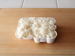 KK-701_おかずをギュッとねこちゃんごはん型_KOKUBO小久保工業所13