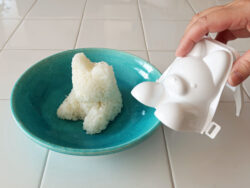 KK-700_ふせするワンワンごはん型_KOKUBO小久保工業所18