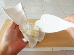 KK-700_ふせするワンワンごはん型_KOKUBO小久保工業所11