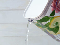 KK-781_スマート冷水筒ホワイト_KOKUBO小久保工業所19